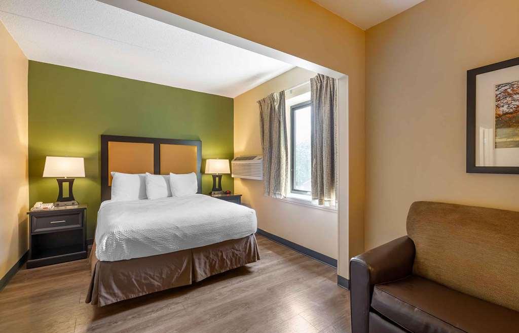 Extended Stay America Suites - Cleveland - Middleburg Heights Phòng bức ảnh