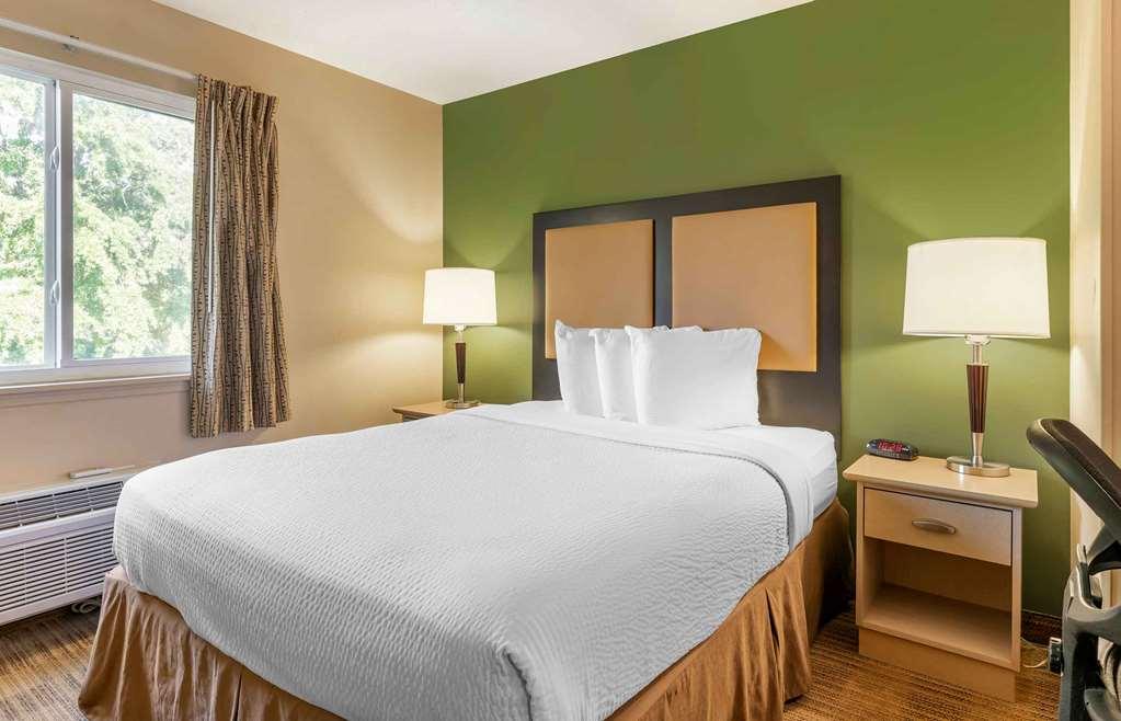 Extended Stay America Suites - Cleveland - Middleburg Heights Phòng bức ảnh
