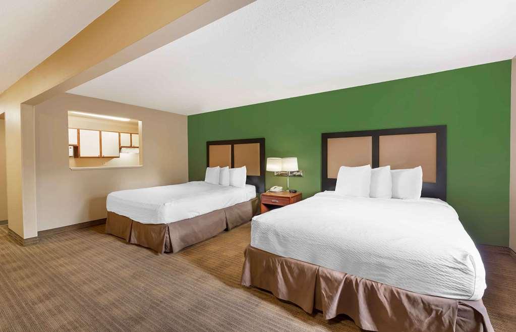 Extended Stay America Suites - Cleveland - Middleburg Heights Phòng bức ảnh