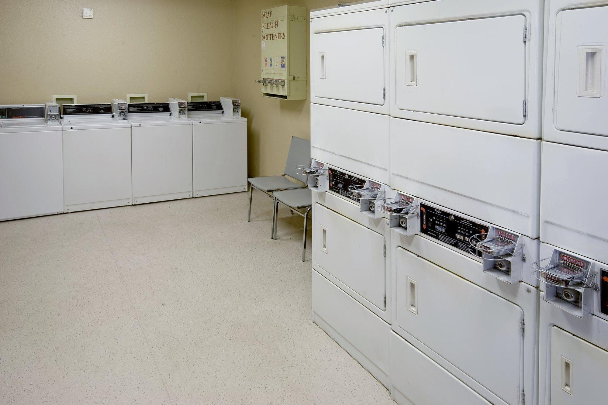 Extended Stay America Suites - Cleveland - Middleburg Heights Ngoại thất bức ảnh